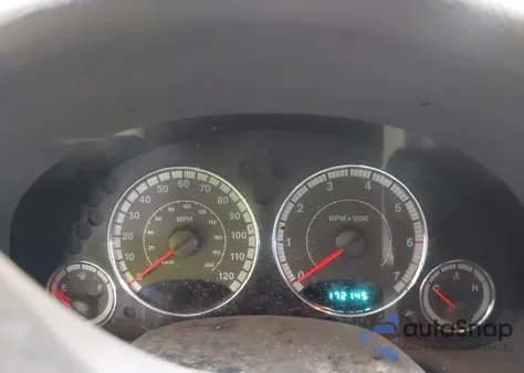 2005 Jeep Liberty Limited Edition from USA, damaged, VIN 1J4GL58K15W526757